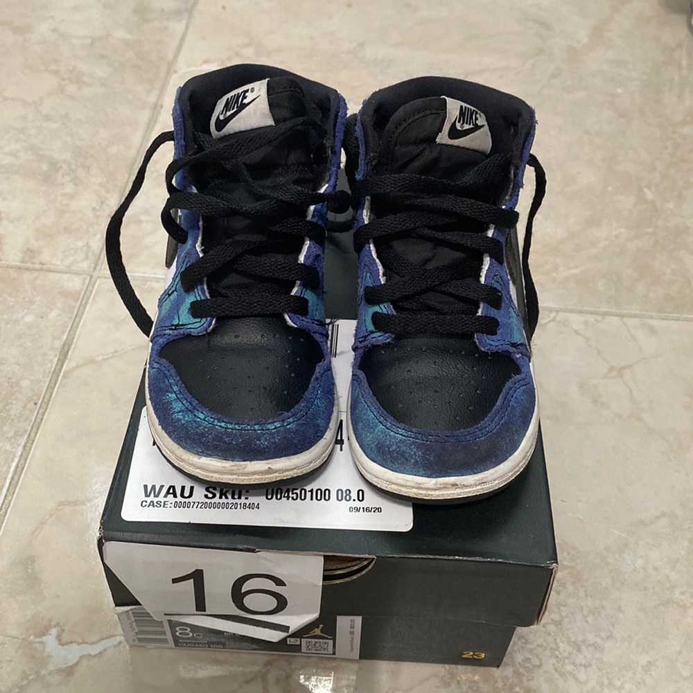 Worn Nike Jordan 1 High OG Toddler size 8 Tie Dye blue/green